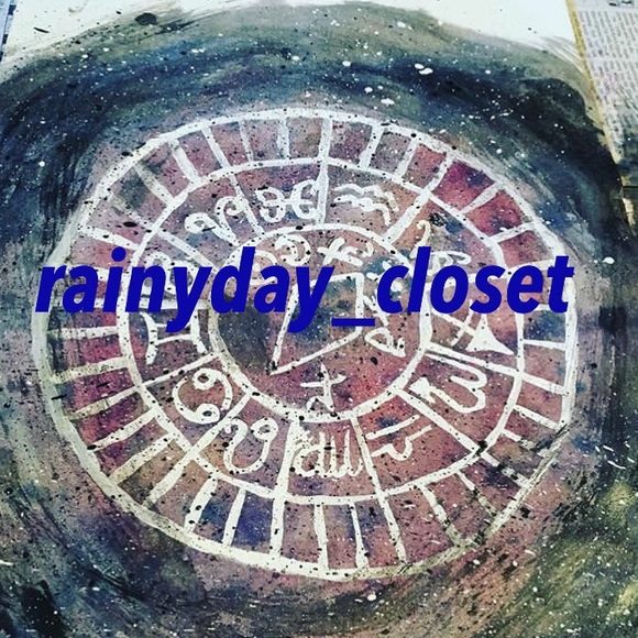 Welcome! Feel free to take a look around! :) - Picture 2 of 4